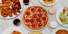 Golden Pizza