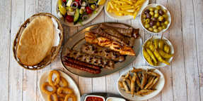 Taverna Santorini