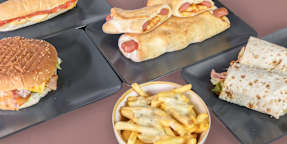 Hamburgeria La Caveya's Piadineria