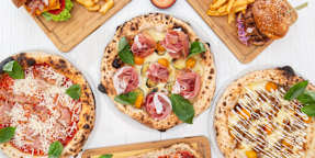 NOM NOM -  Pizzeria e Hamburgheria