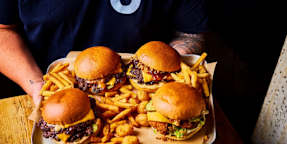 Rudi's - Oval