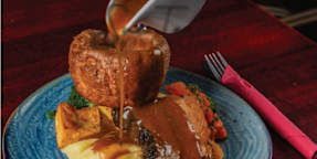 Sunday Lunch @ The Moulders Arms