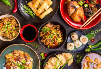 Just eat shop golden wok