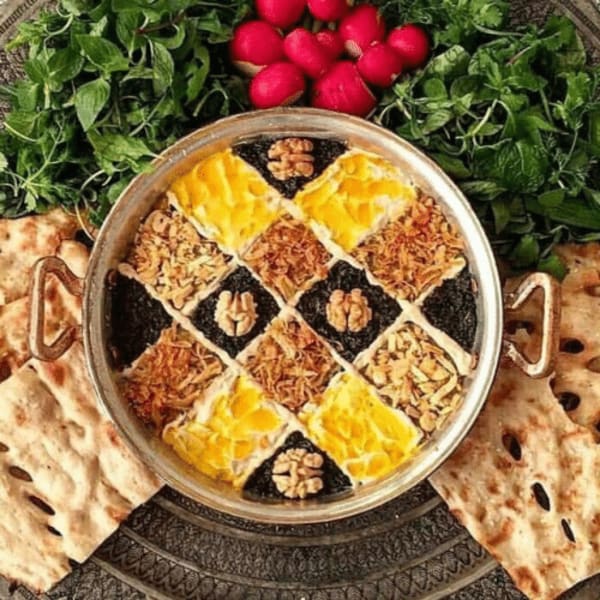 Kashk bademjan