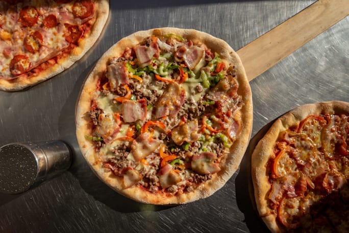 Pizza Tossers