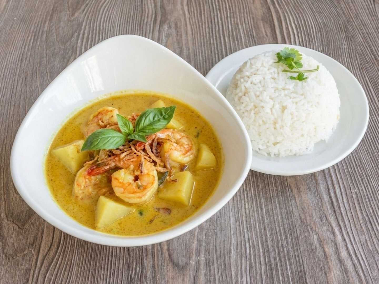 Yellow Curry Tiger Prawn
