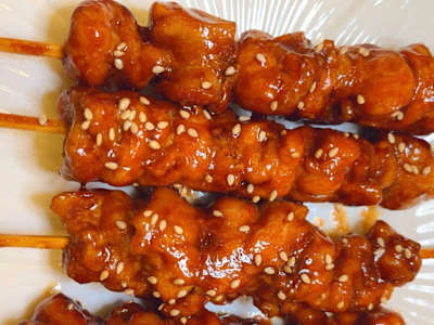 Brochetas de Pollo Frito, 4 Unidades