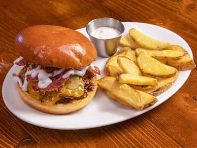 Veni BC Burger