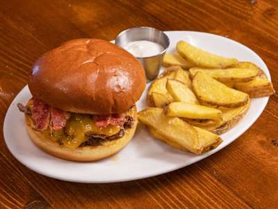 Bacon Cheeseburger