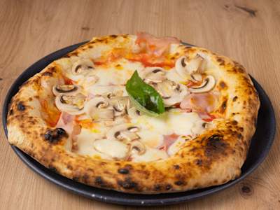 Prosciutto e Funghi
