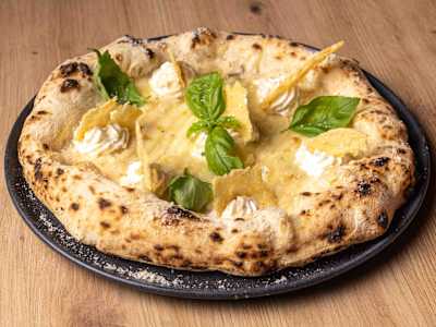 Quattro Formaggi Mamma Quesera