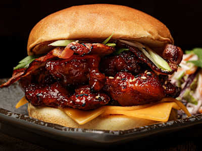 Pinoy Tocino Burger (Filipinas)