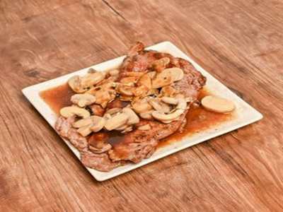 Bistec en Salsa de Madeira