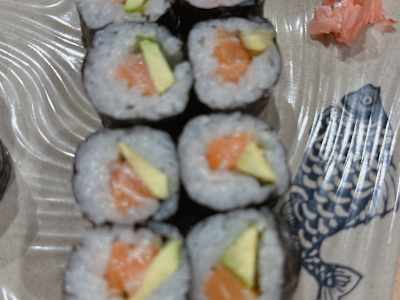 Sake-Aguacate Maki