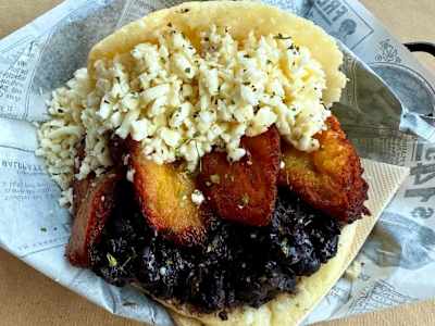 Arepa de Plátano con queso