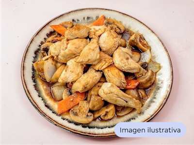 Pollo con Champiñones