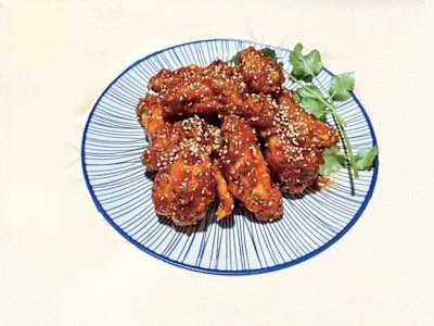 96. Pollo Frito con Salsa Especial
