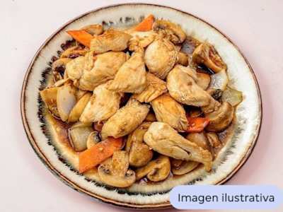 Pollo con Champiñones