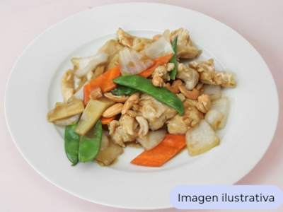 Pollo con Nueces