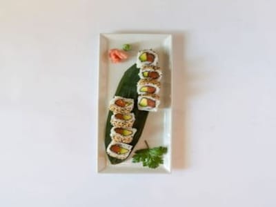 Salmón Aguacate Roll a la Tempura