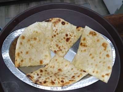 Cheese Naan