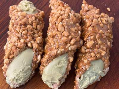Cannolo crocante de pistacho