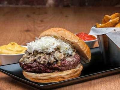 La Burguesa