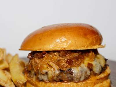 La clandestina - Participa campeonato de hamburguesas de españa 2026