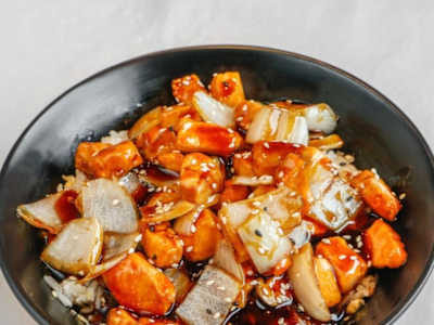 Arroz con Salmón con Salsa Teriyaki