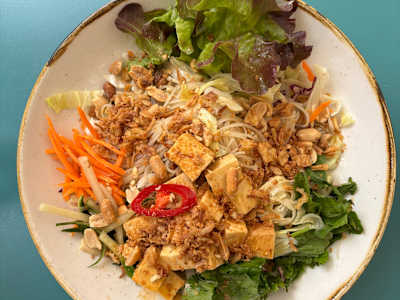 Bun Noodle Bowl Veggie con Tofu