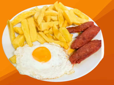 Plato Combinado de Chorizo Rojo con Huevo y Patatas