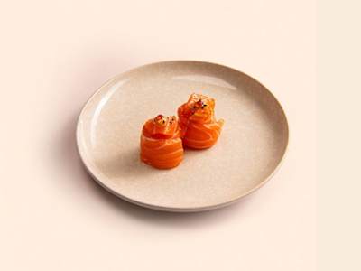 Gunkan Gio Spicy Salmón