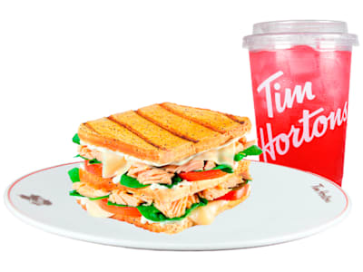 Menú Sándwich Club Pollo César