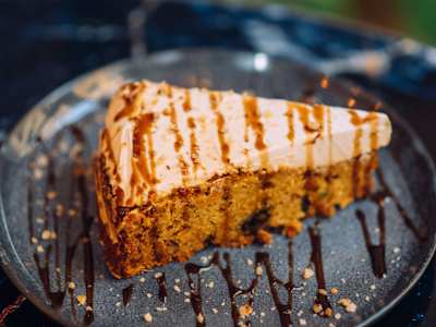 Tarta De Zanahoria & Nueces