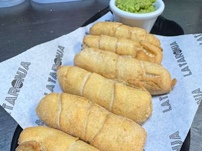 Teques queso latino
