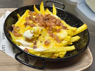 Patatas Bacon Cheese