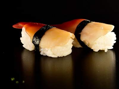 Nigiri Hokkigai, 8 Piezas