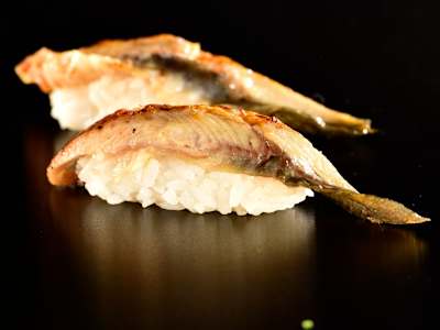 Nigiri Unagi, 4 Piezas