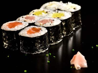 Hoso Maki Moriawase 8piezas