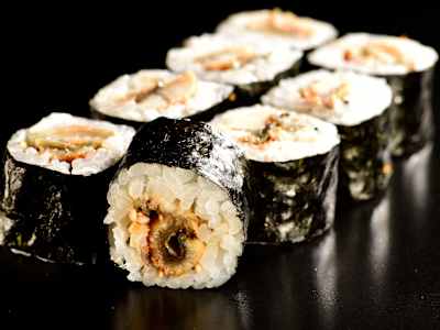 Hoso Maki Unagi, 8 Piezas
