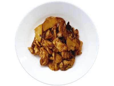 Cerdo con Bambú y Setas