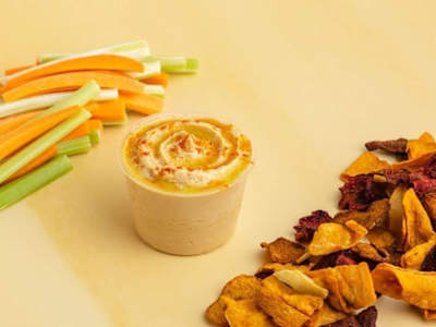 Hummus Clasico + Snack