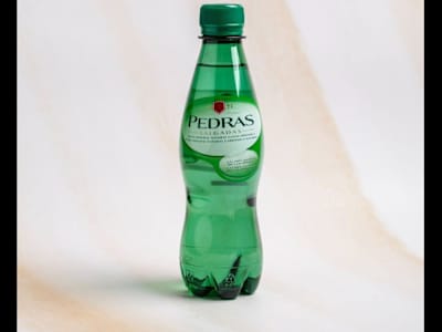 Agua Con Gas Pedras