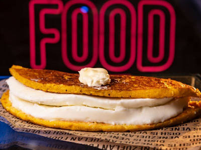 Cachapa con Queso