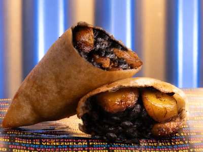 Empanada Dominó