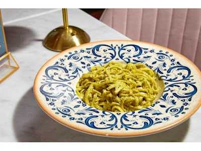 TAGLIOLINI AL PESTO DE PISTACHO