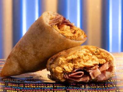 Empanada de Bacon y Pollo