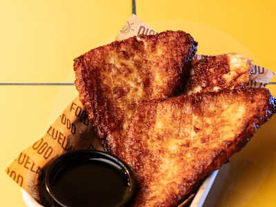 Queso Frito con Papelón Picante