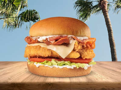 Bacon Extreme Crispy Chicken Burger