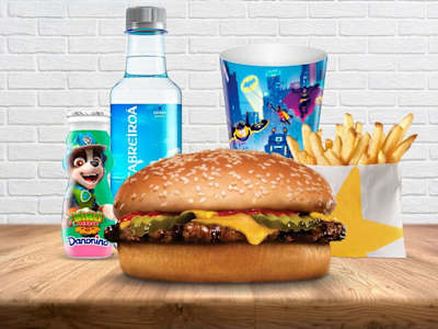 Menú Little Stars Cheeseburger